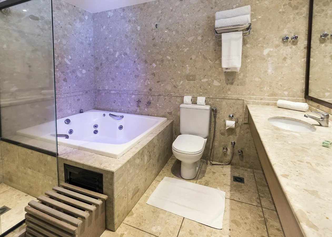Hotel Parnaso Balneario Camboriu 4*,